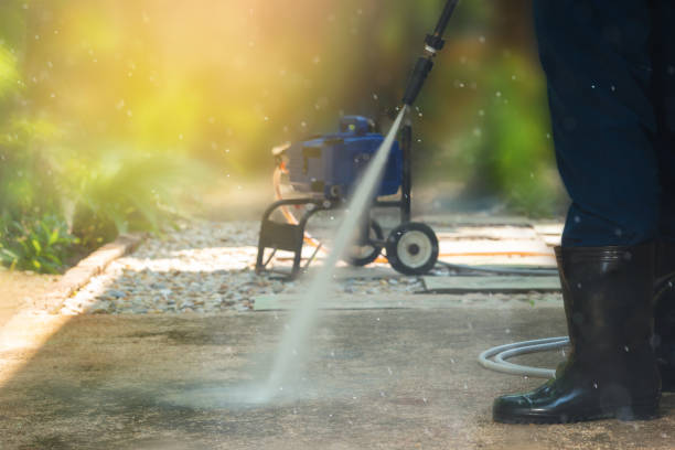 Best Factory Floor Cleaning  in Mccook, NE